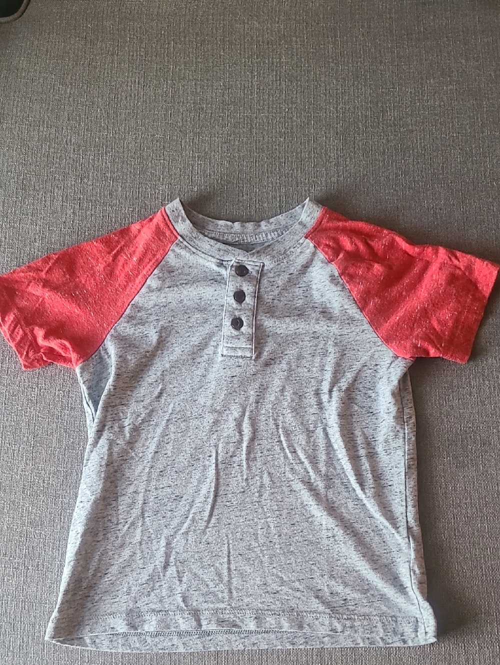 8 Short Sleeve Tee Shirts Size XS 4/5 VARIOUS COLORS FIRE SALE